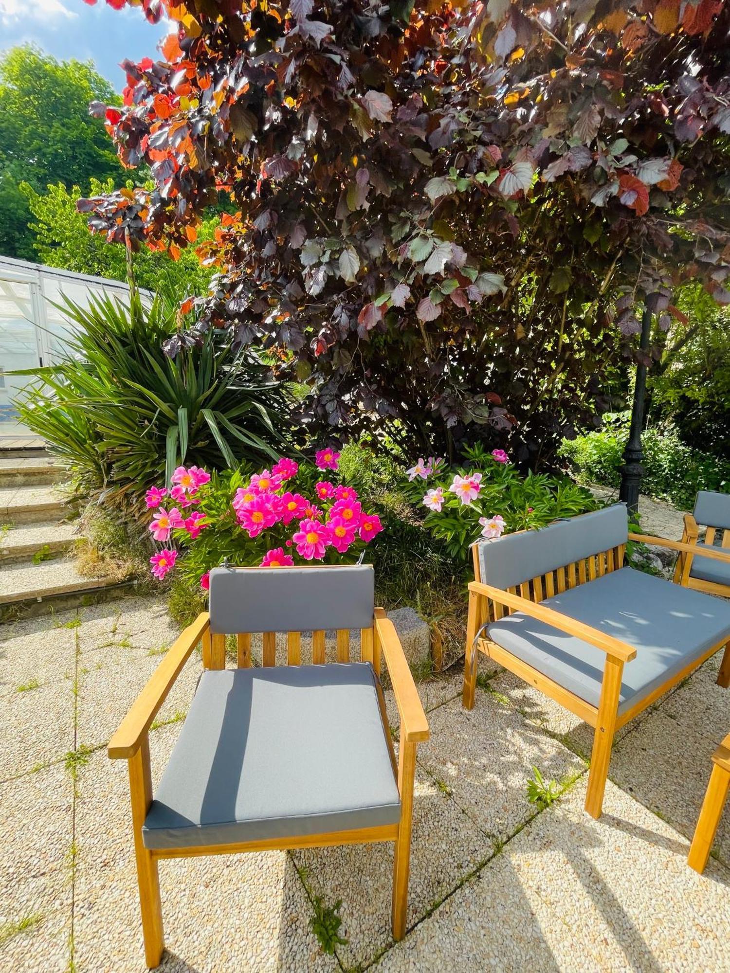Hotel Ambition Zen Presles Presles  Esterno foto