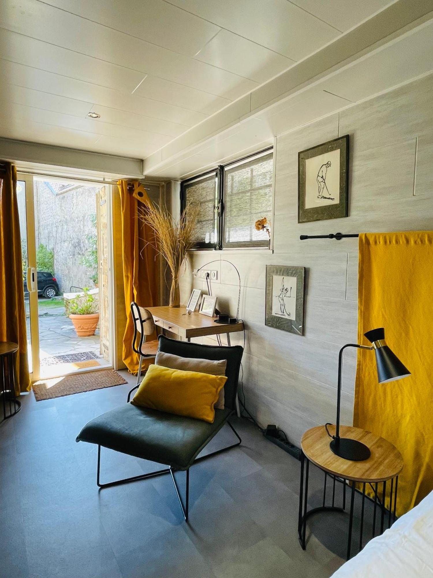 Hotel Ambition Zen Presles Presles  Esterno foto